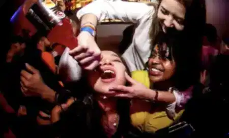 Party Pub Crawl Guests